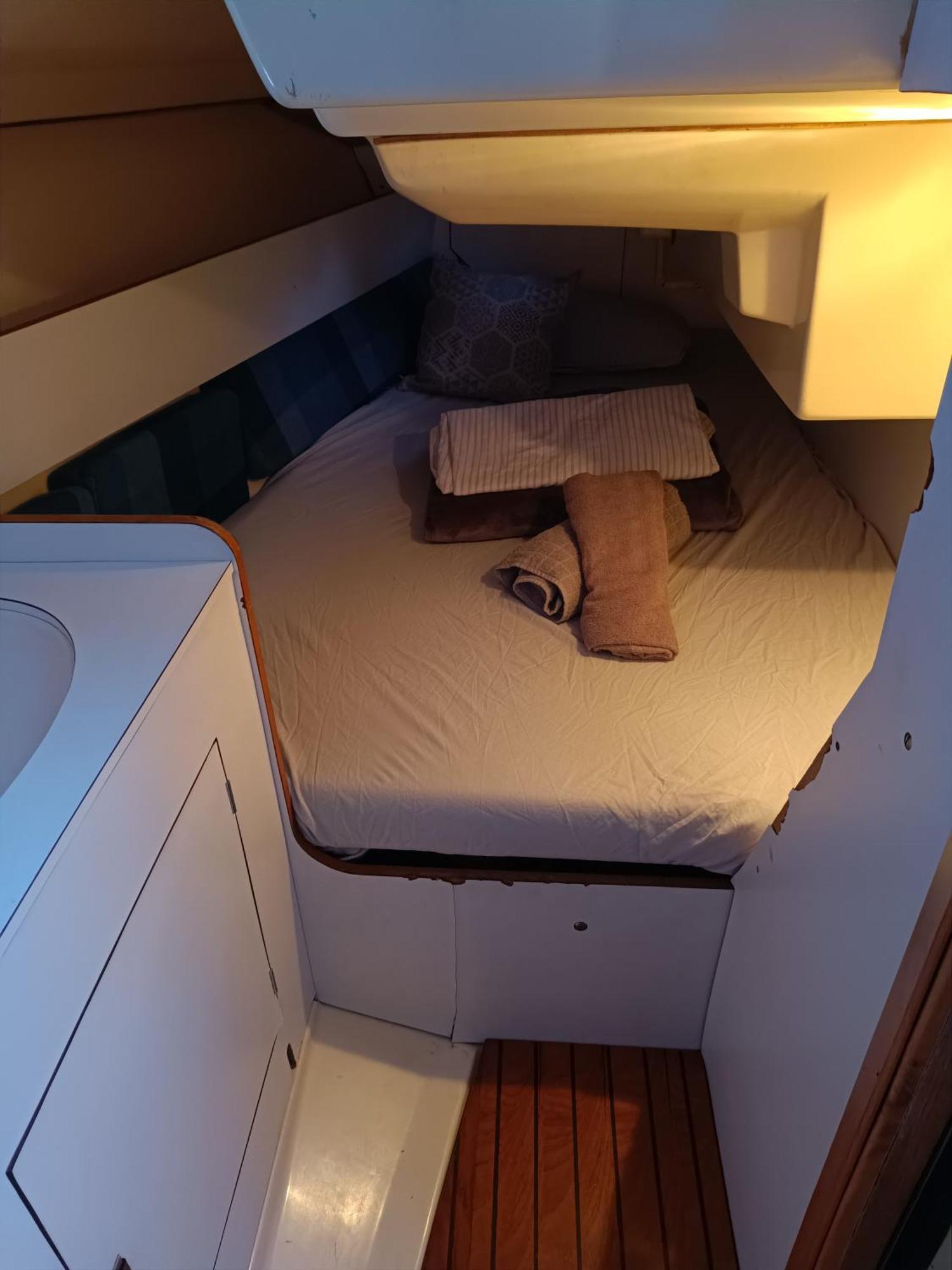 Experience On A Sailboat To Sleep Hotel ซานต์อาเตรียเดเบซอซ ภายนอก รูปภาพ