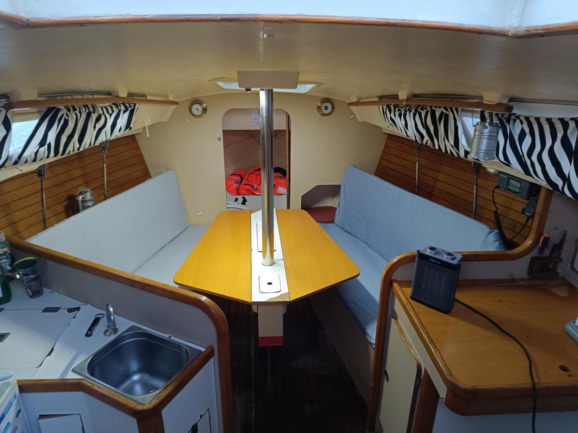 Experience On A Sailboat To Sleep Hotel ซานต์อาเตรียเดเบซอซ ภายนอก รูปภาพ