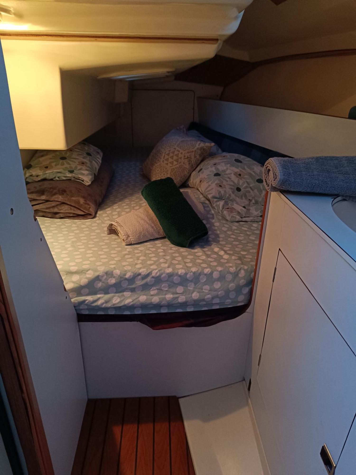 Experience On A Sailboat To Sleep Hotel ซานต์อาเตรียเดเบซอซ ภายนอก รูปภาพ