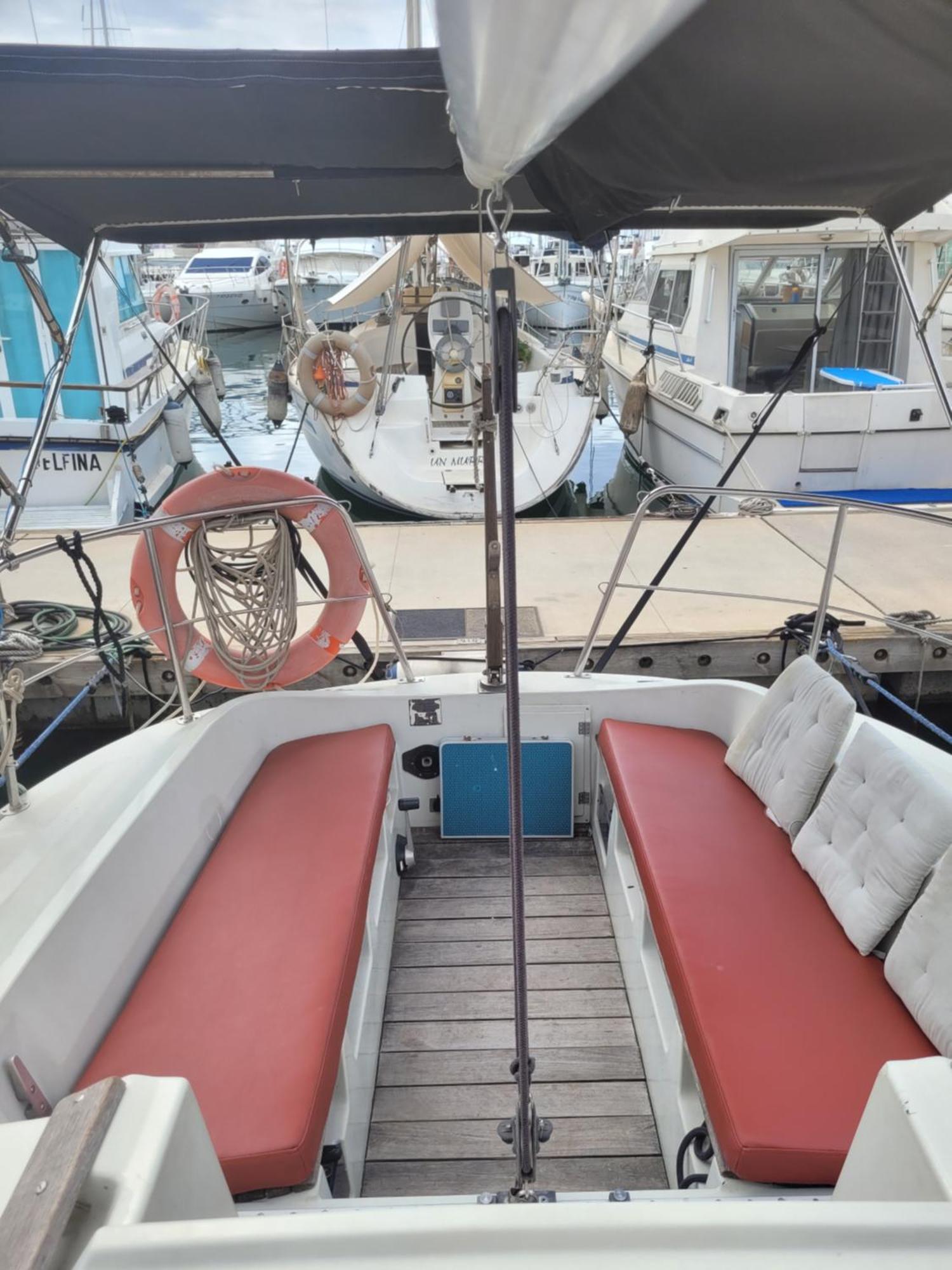 Experience On A Sailboat To Sleep Hotel ซานต์อาเตรียเดเบซอซ ภายนอก รูปภาพ